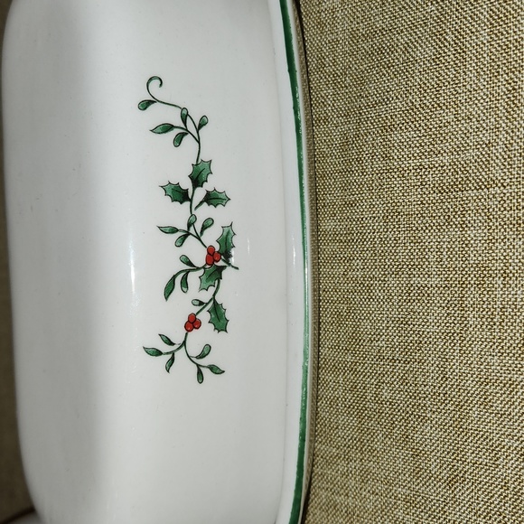 Holiday Royal Seasons Kitchen Ceramic Table Top Accessories - Picture 2 of 3